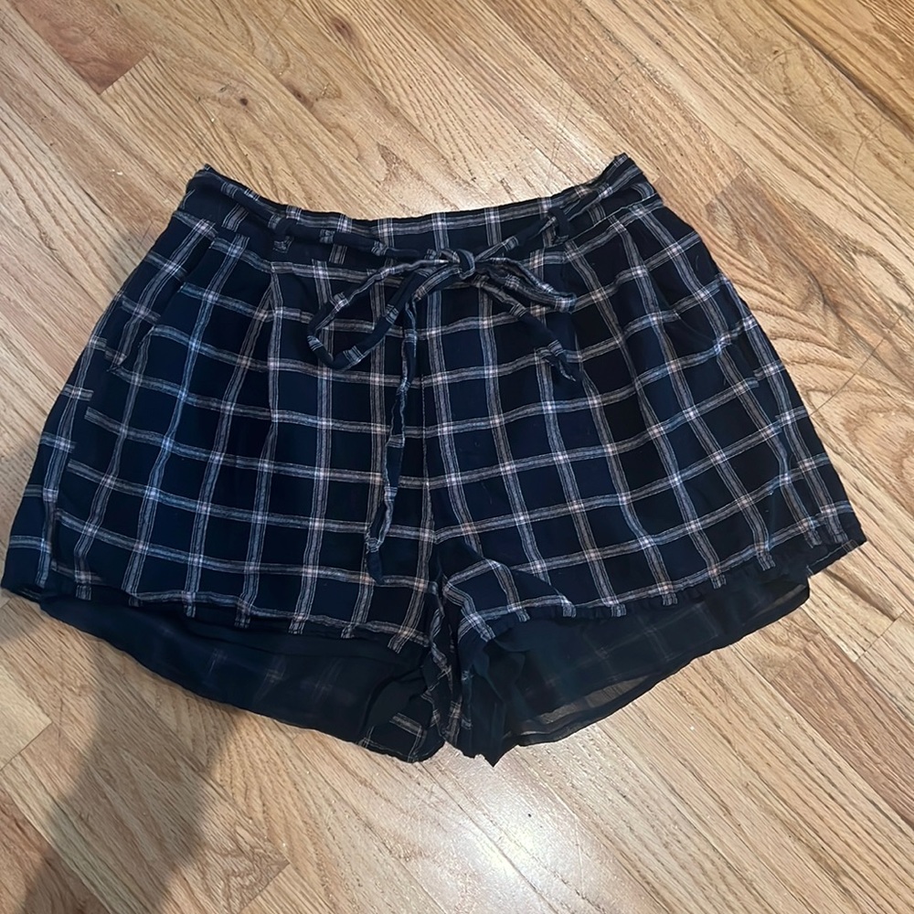 American Eagle shorts, comes as a set (selling top separately) size L